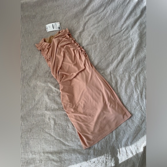 Zara Midi Dress - Picture 2 of 4